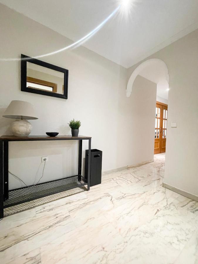 Apartmán Holidays2Malaga Tomas De Echeverria 150 Mts To Beach & High Speed Wifi & Parking Exteriér fotografie